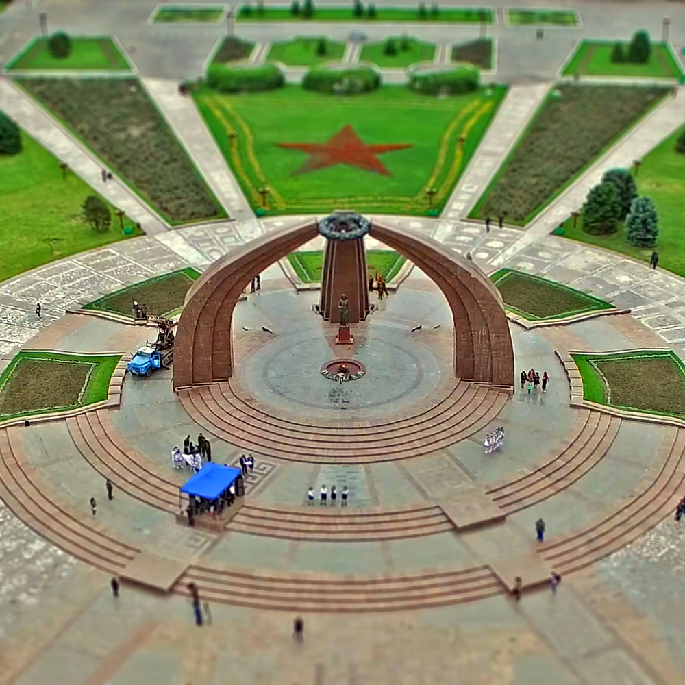 Площадь Победы в Бишкеке